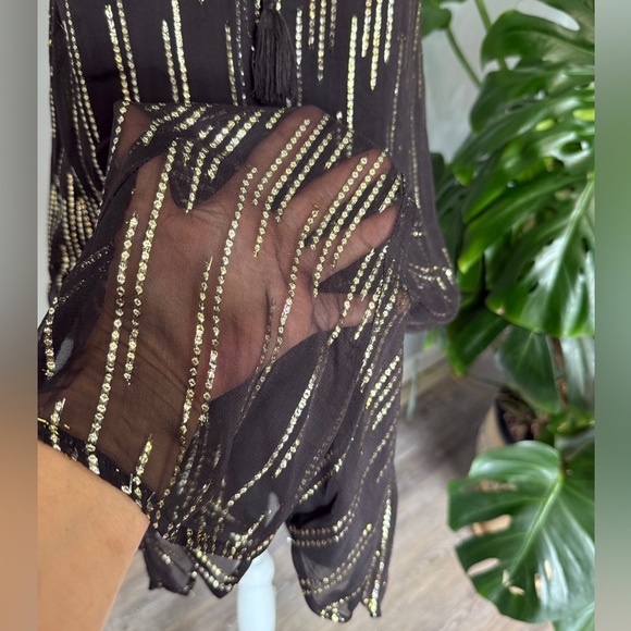 EN Crème sheer strap shoulder dress size L - Picture 9 of 9